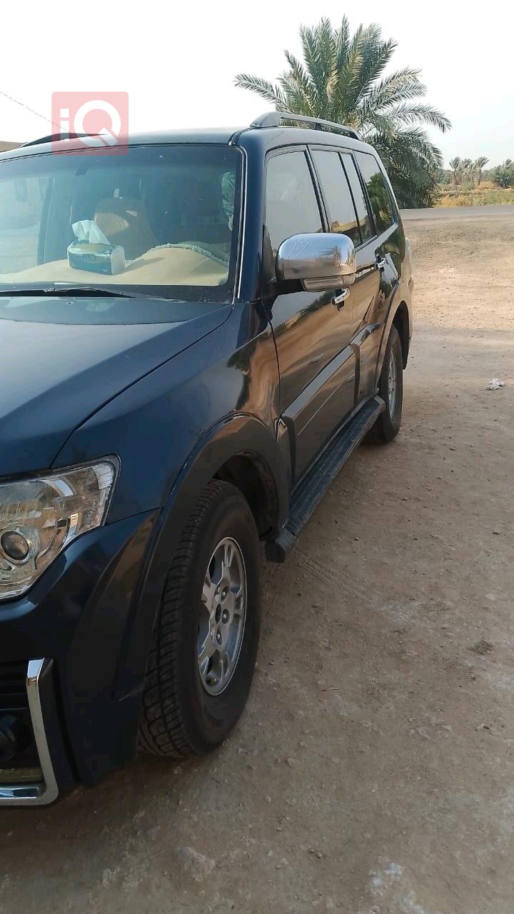 ميتسوبيشي باجيرو